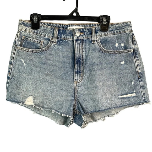 DYNAMITE High Waist Distressed Cutoff Shorts Medium Blue High Waist Frayed 30 - Picture 11 of 11